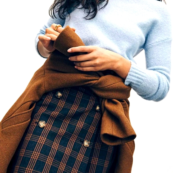 Madewell Dresses & Skirts - Madewell Plaid Double-Breasted Mini Skirt Size Medium 🍂